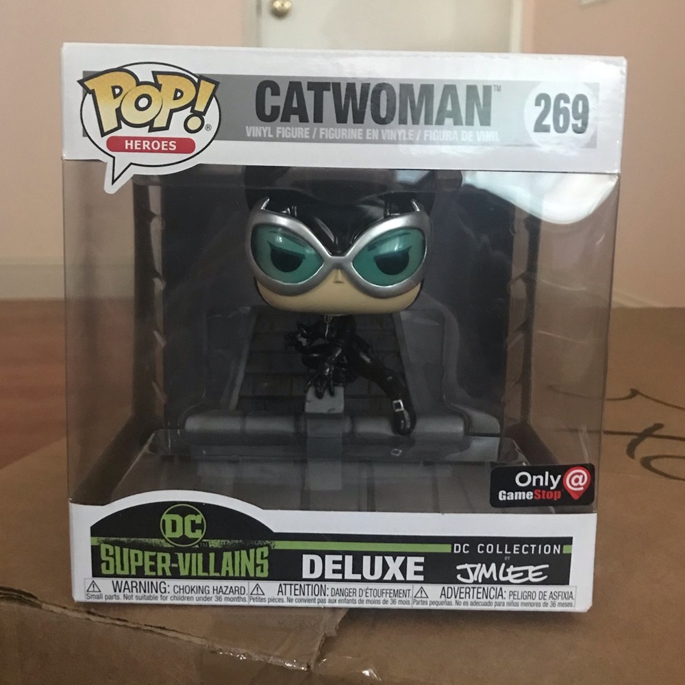 Funko POP Catwoman 269 Exclusive